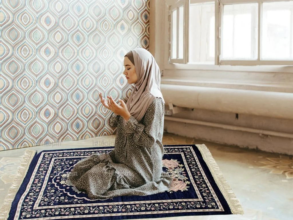 

VIKAMA Prayer Mat, Islamic Prayer Mat, Muslim Prayer Rug, Soft Prayer Carpet, Used for Ramadan Islamic Prayer Mat of Muslims