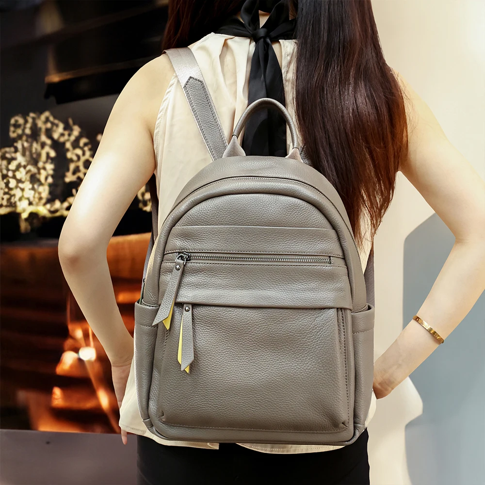 Head layer cowhide backpack for women with large capacity travel backpack simple and fashionable leather backpack for women