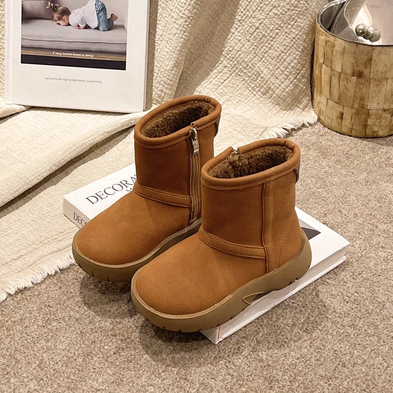 어린이 가죽 부츠 둥근 앞코 단색 여자 짧은 부츠 한국 스타일 2025 가을 겨울 신상 어린이 따뜻한 신발 부드러운 밑창
