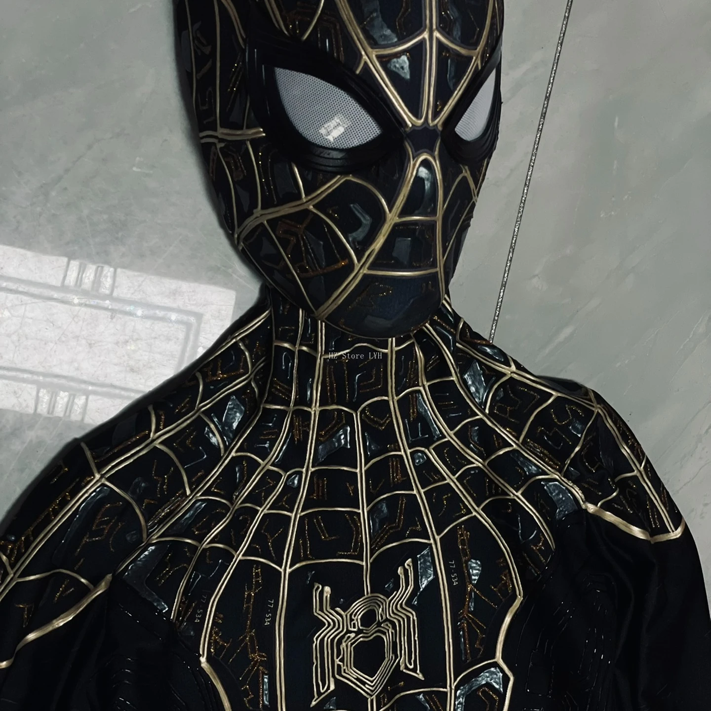 

Marvel Spider-Man 3: No Way Home Black & Gold Spider-Man Suit with Mask 1:1 Handmade Customized Jumpsuit Halloween Cos Costume