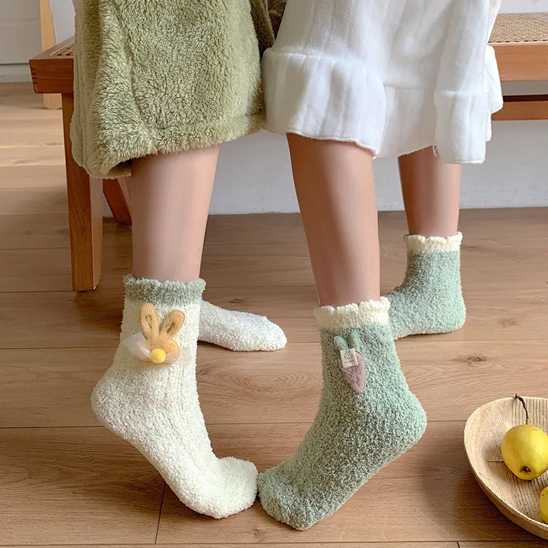 Japanese Adorable Sleeping Socks For Women\'S Medium Tube Thick Coral Velvet Socks Sweet Cartoon Rabbits Carrot Warm Floor Socks