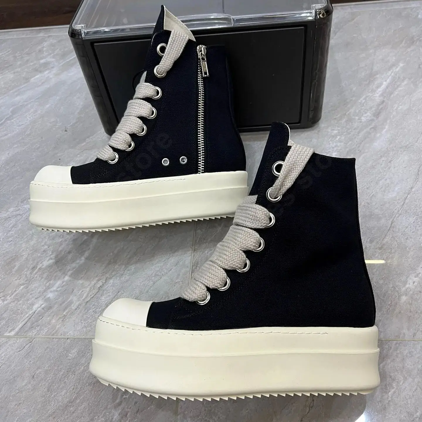 Ricks Men Shoe Ankle Boot Women Sneaker Owens High Top Casual Shoes Jumbo Laces 6cm Thick Sole Shoe Black Canvas Sneakers Boots