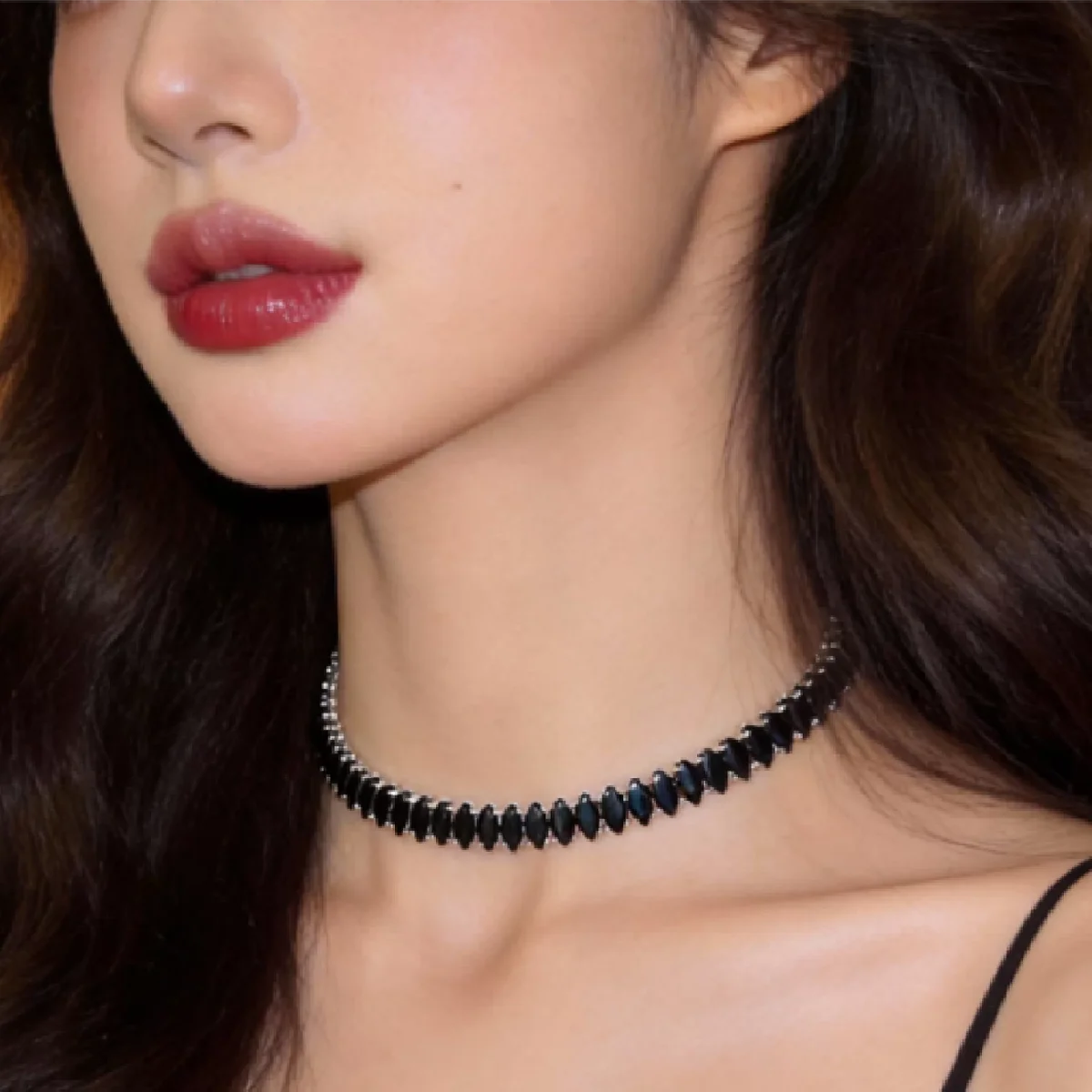 Simple Black Zircon Necklace for Women Party Wedding Daily Wear Elegant Copper Alloy Chain  All Seasons Jewelry