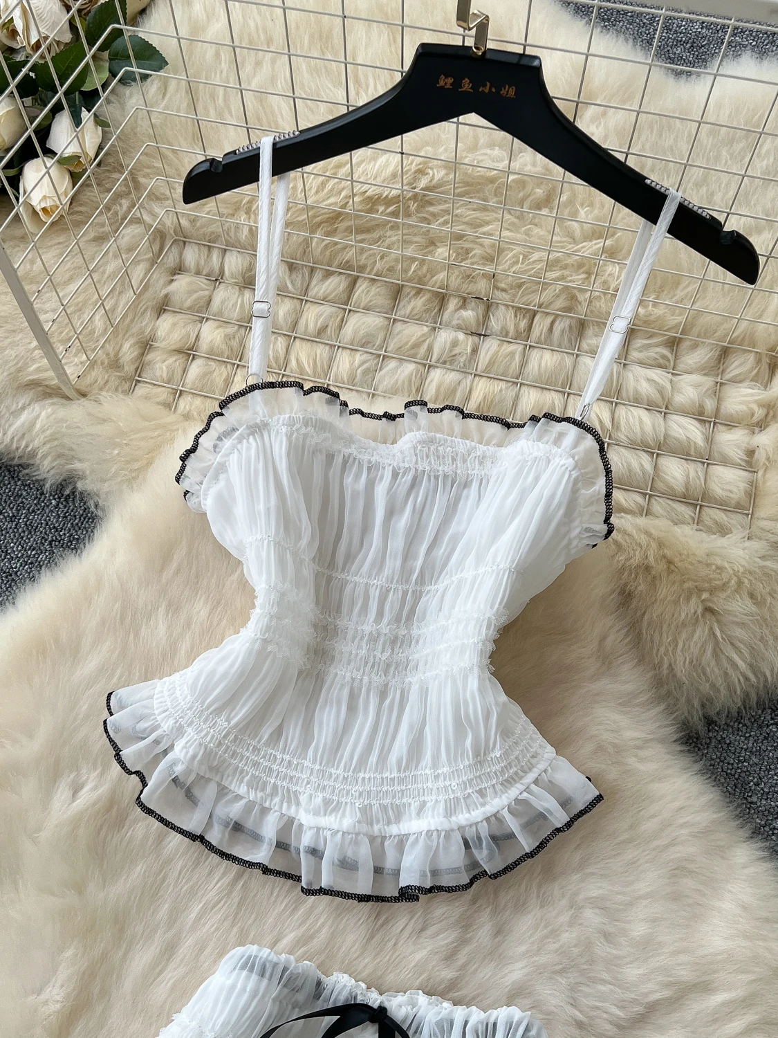 

Beach Vaion Sle Spicy Girl Set Женский летний топ без бретелек + тонкая юбка трапециевидной формы с высокой талией Faion Set