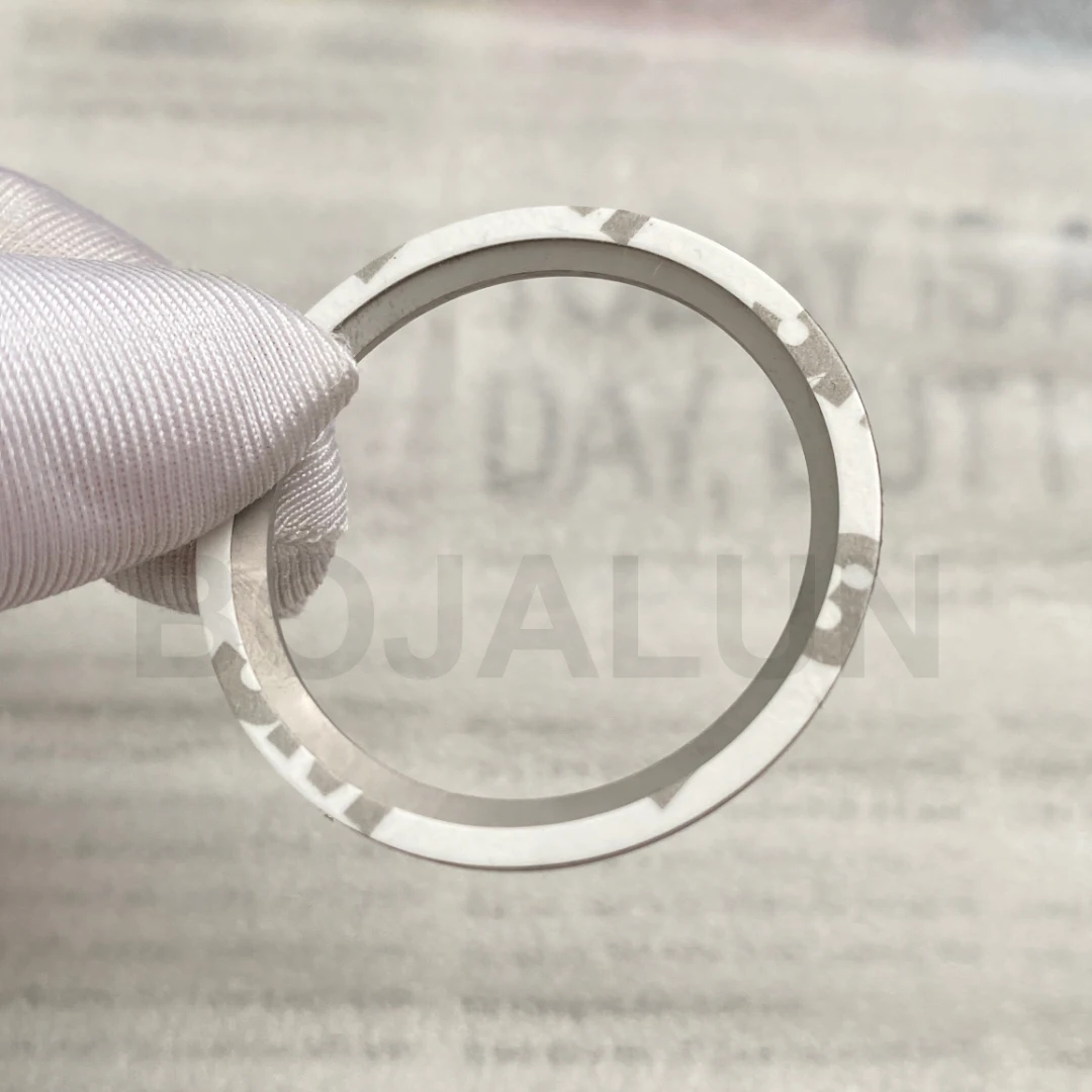 時計外輪アクセサリーリング SUB セラミックデジタルスケールリング代替タツノオトシゴ 300 黒と緑の水ゴーストヨット 38 ミリメートル