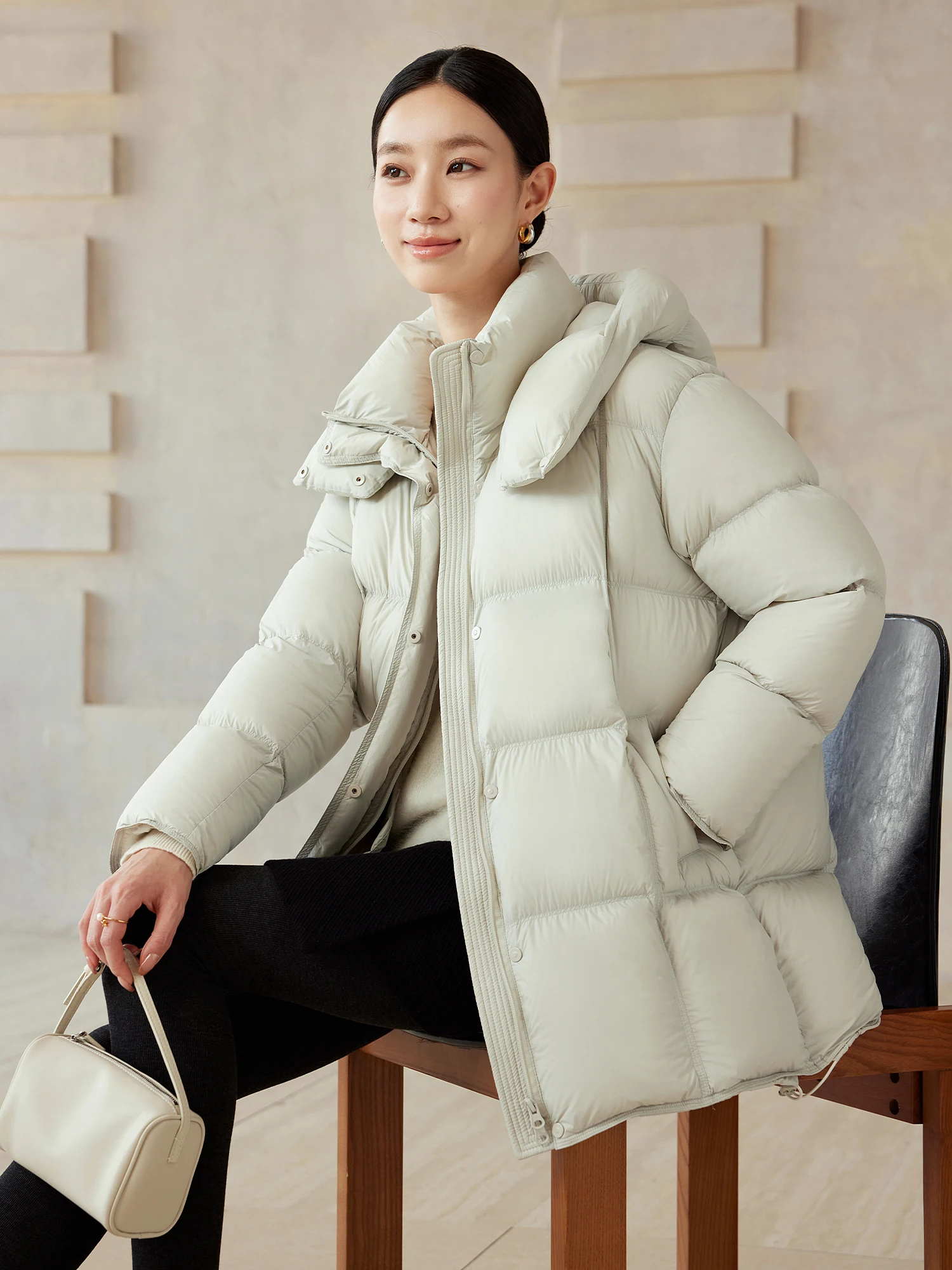 

Ji Qirui Xi Thiened 95 White Du down Puffer Jaet Hooded Mid-Length Lightweight Fluffy Cloud Design Women's Winter Coat