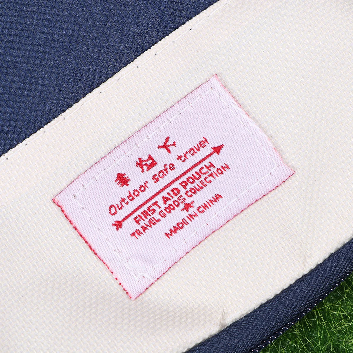 

Travel First Aid Bag Waterproof Oxford Fabric Portable Medical Pouch with Elastic Holders Multiple Pockets for Emergency