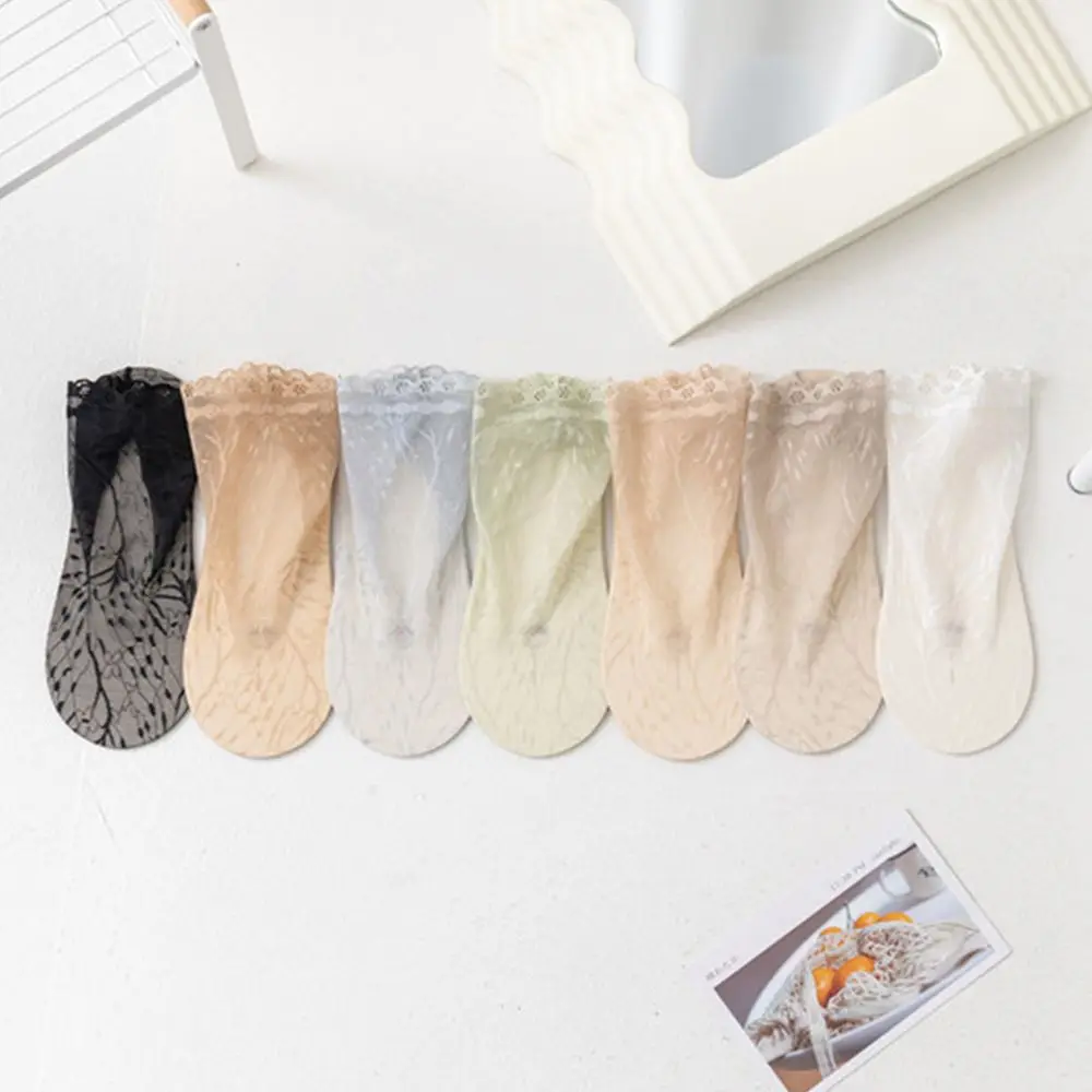 Non-slip Nylon Leaves Print Ultra-thin Hosiery Korean Style Women Socks Lace Socks Elastic Ankle Socks Transparent Socks