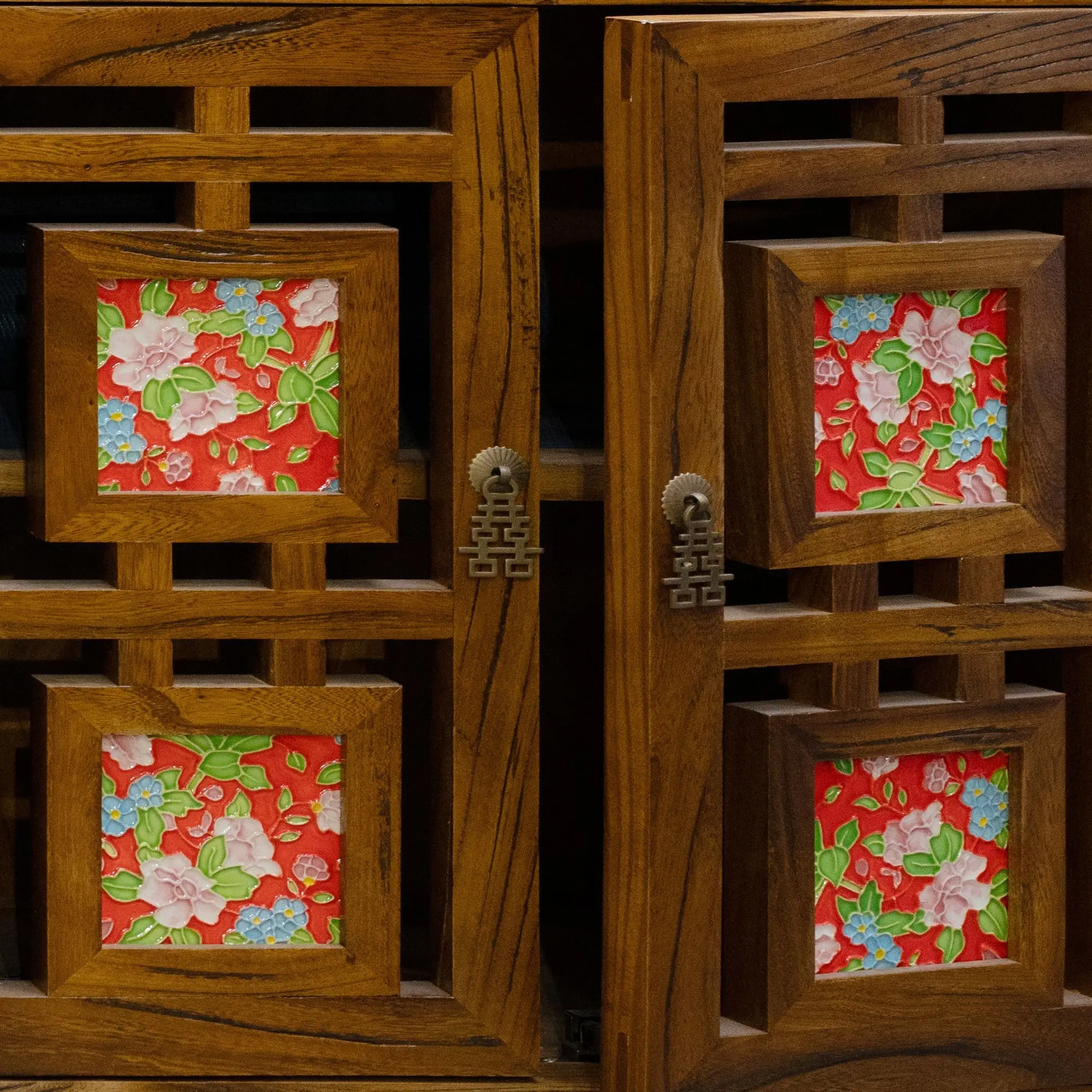Old elm tenon and mortise hand-inlaid porcelain plate painting multi-functional storage double door tea cabinet