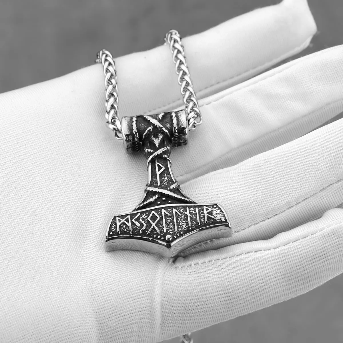 Nordic Viking Rune Thor Hammer Necklace Men's Stainless Steel Vintage Anchor Amulet Pendant Necklace Creative Jewelry Wholesale image 3