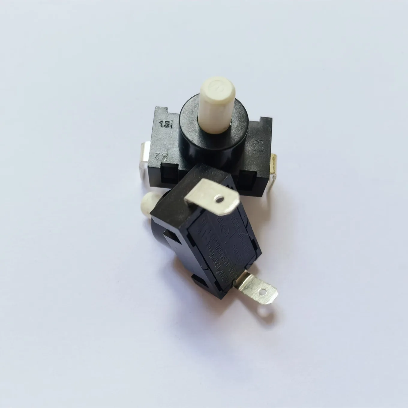 Original new 100% import vacuum cleaner FC8344 FC8347 FC8348 FC8345 dedicated power switch button accessories 8A250V