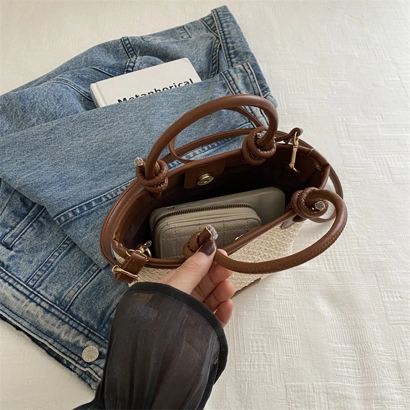 Sacs à bandoulière tissés en paille pour femmes, sacs seau pour vacances d'été, sacs à main d'été pour bord de mer et plage, nouvelle collection