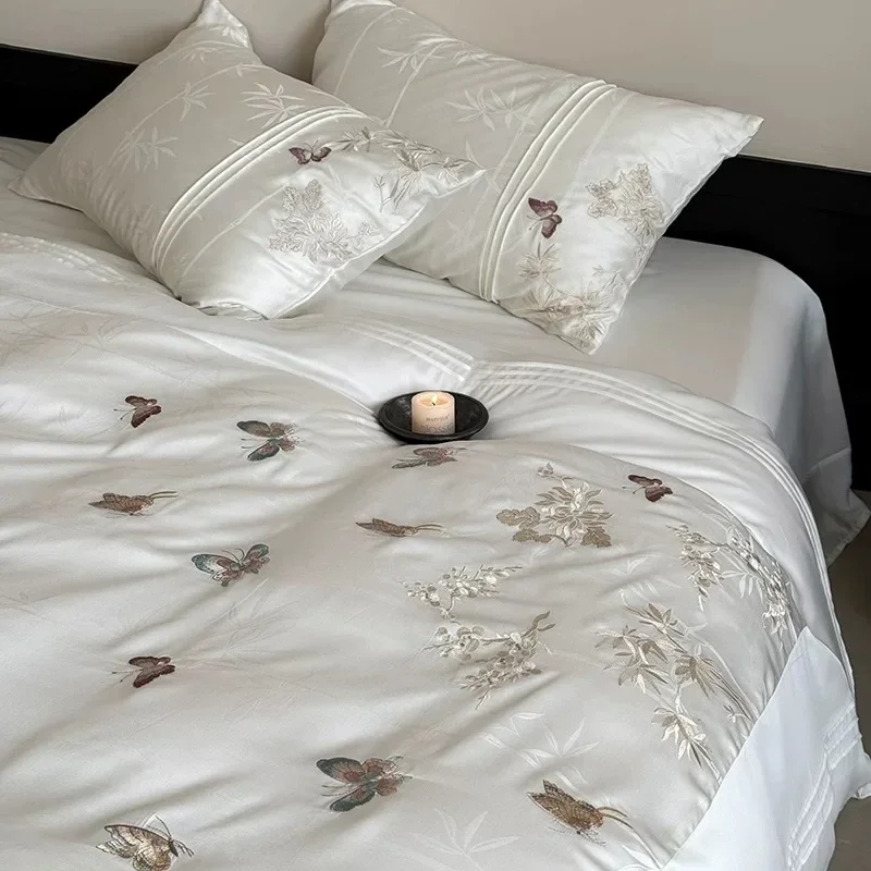 Tencel four-piece high-end jacquard sleeping naked ice silk sheets quilt cover bedding