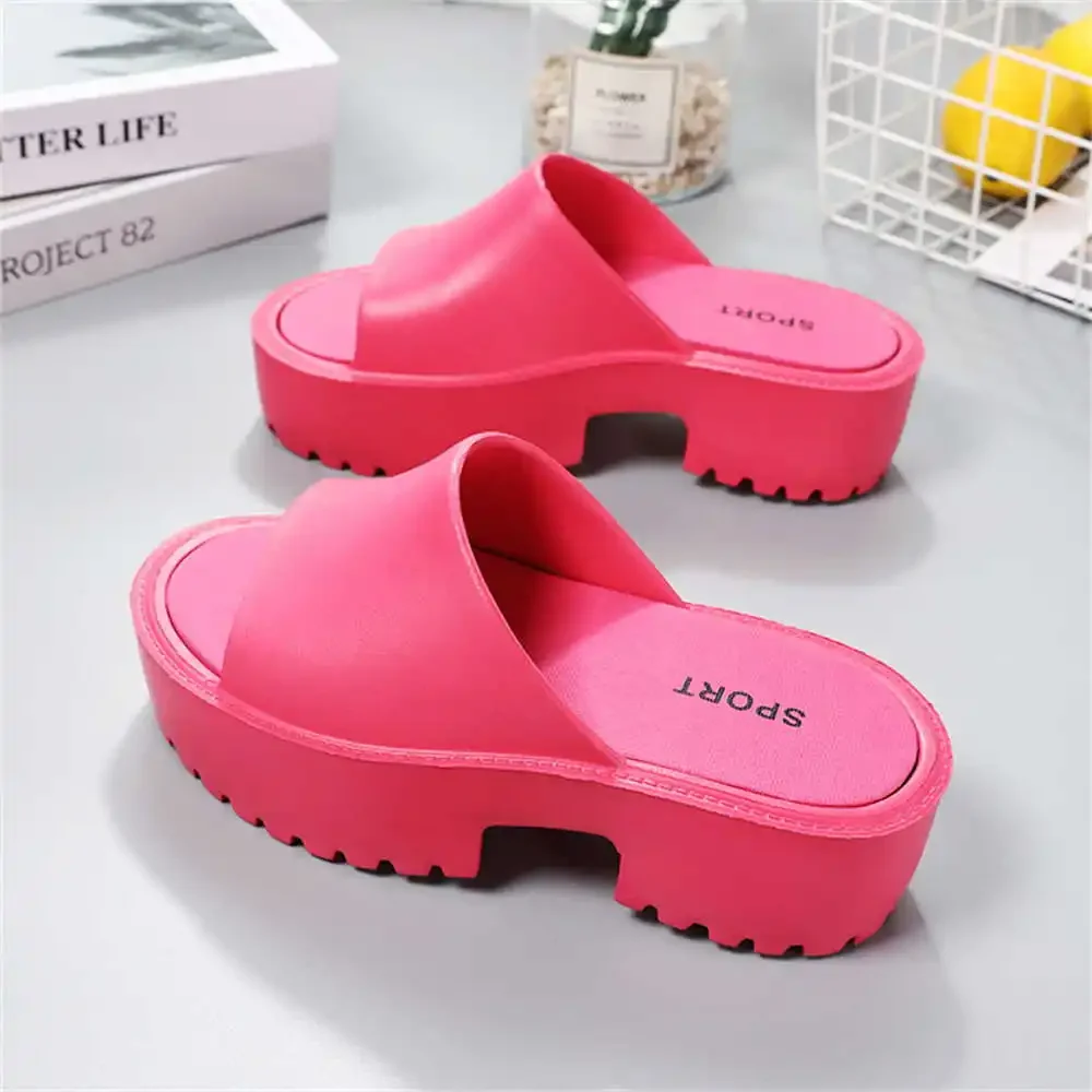 Height Increasing Opening Toe Summer Woman Slippers Luxury Woman Moccasins Shoes Bathroom Sandals Women Sneakers Sports