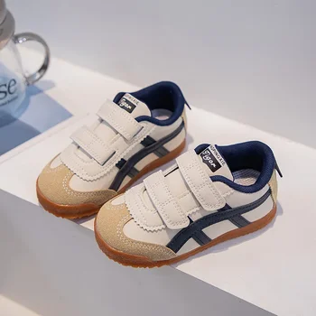 Kids Sports Sneakers 1