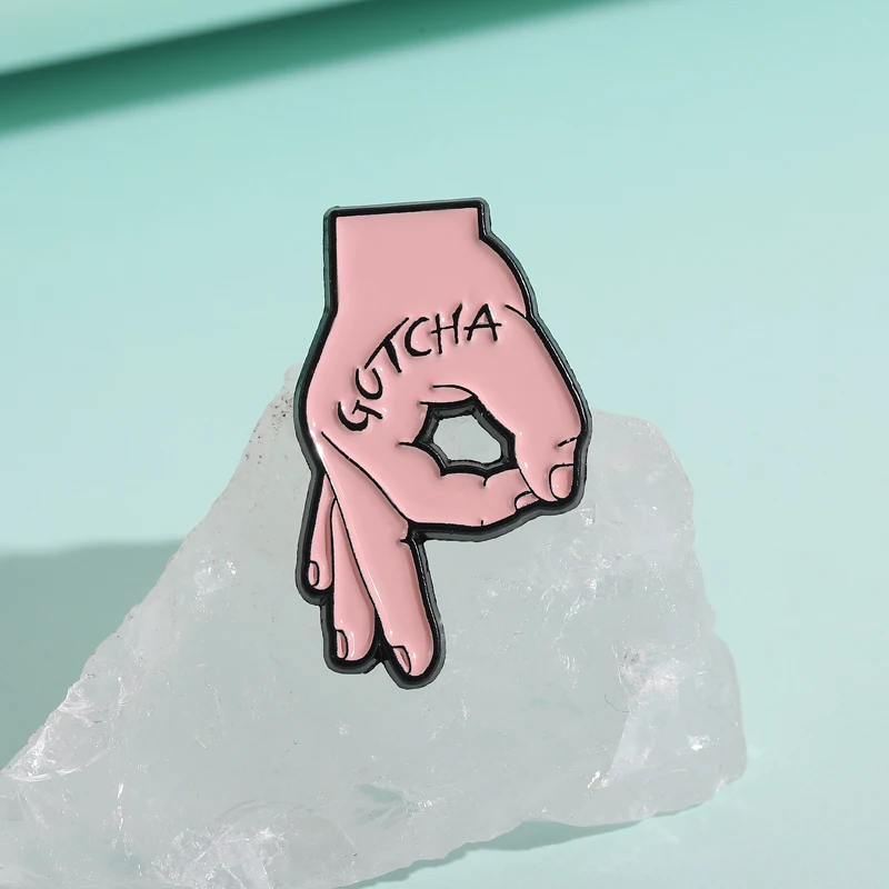 GOTCHA موافق لفتة المينا دبابيس بروش لعبة الإبداعية حسنًا لفتة دبابيس ظهره شارة التلبيب مجوهرات مضحكة هدية للأصدقاء الصغار #2