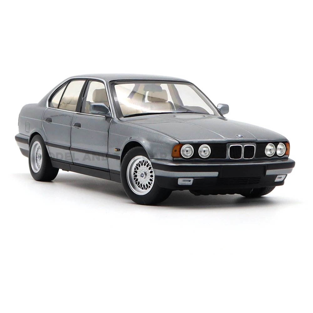 1/18 Minichamps BMWE34 535i 1988 E34 Diecast Model Toys Car Boys Girls Gifts