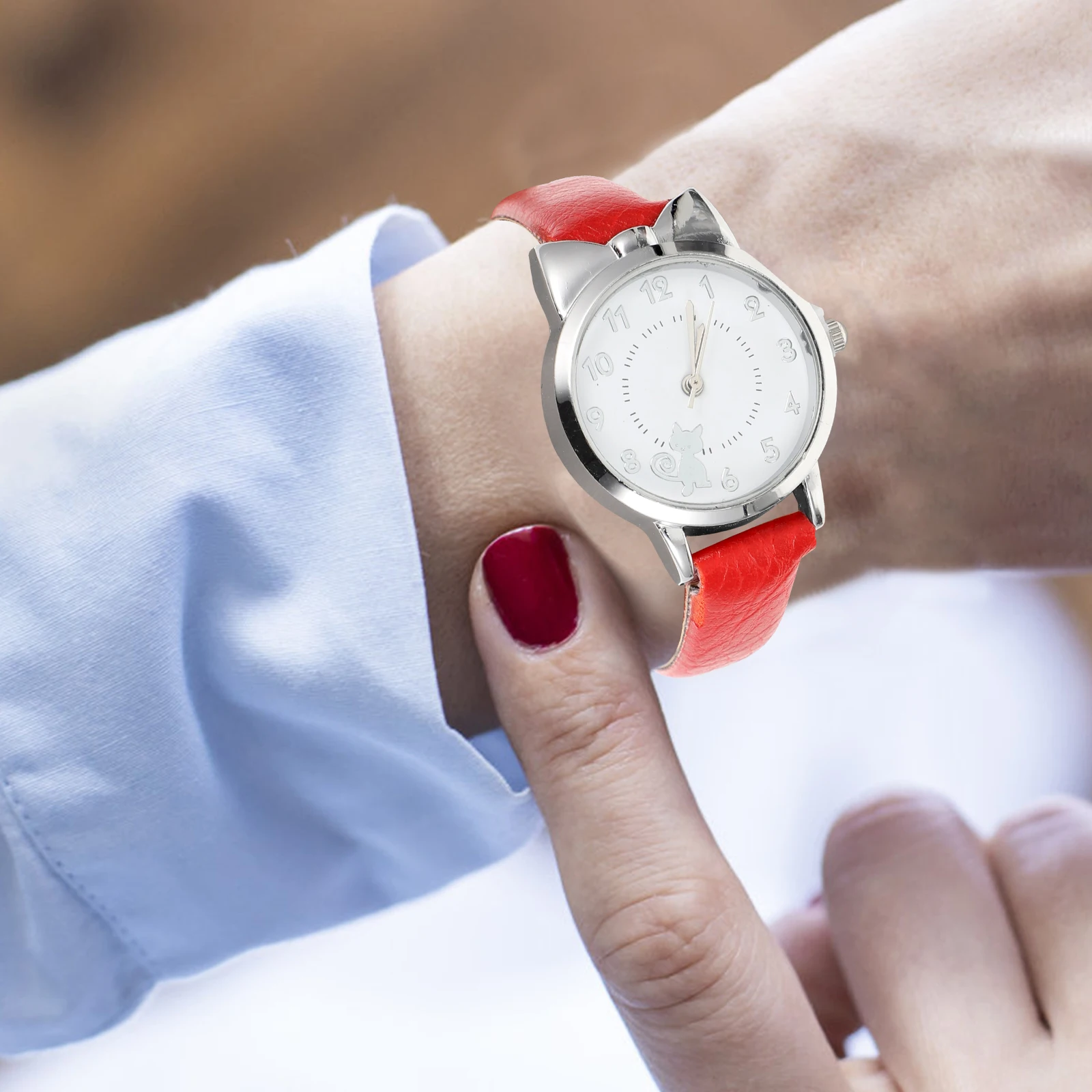 Elegant Cat Illustration Watch for Ladies Minimalist Thin Case High Quality Movement Reliable Daily Wear Female Timekeeping