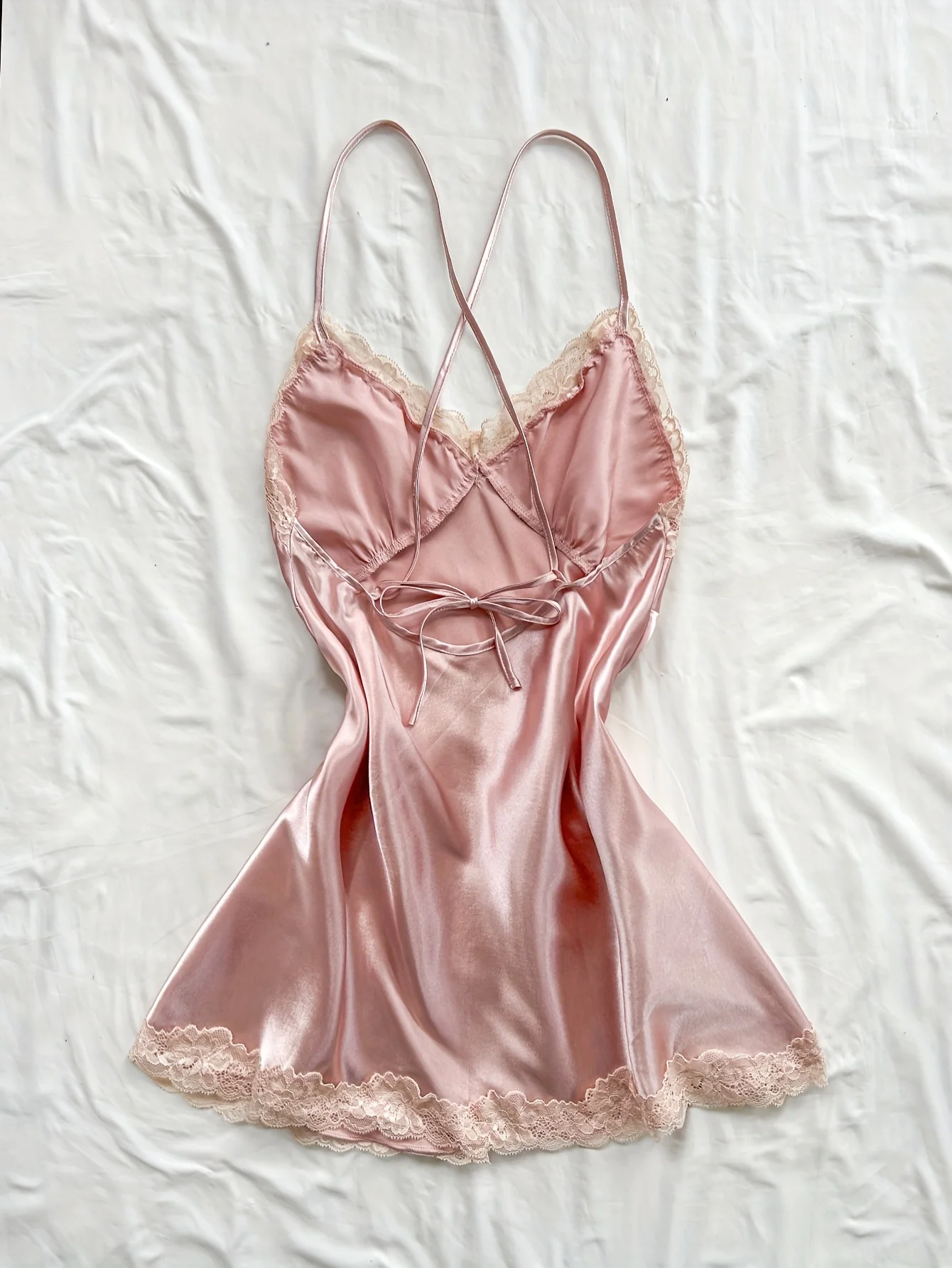 Damen-Unterhemd aus Satin mit V-Ausschnitt und Spitzenbesatz, 1-teilig, sexy Mini-Nachthemd – Detail 10