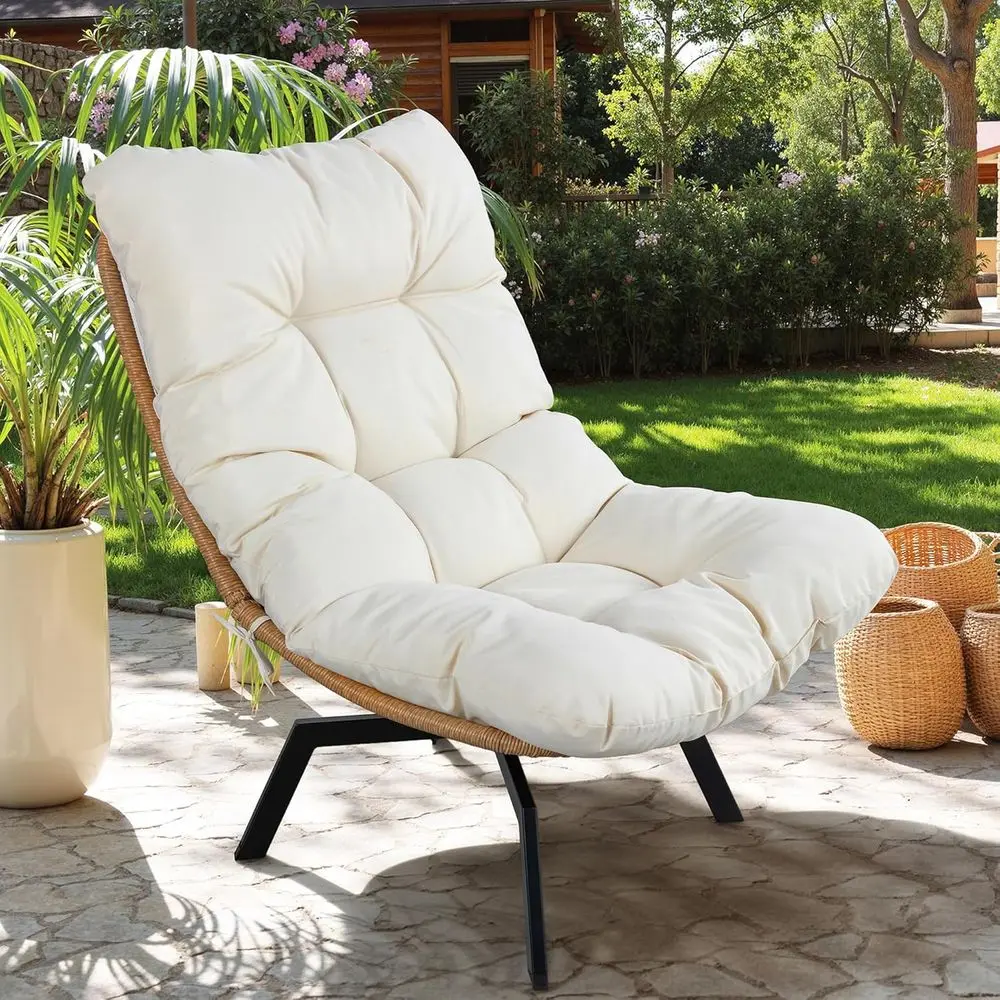 

Oversized Cushioned Rattan Swivel Chair for Patio, Indoor, Balcony, Garden, Beige