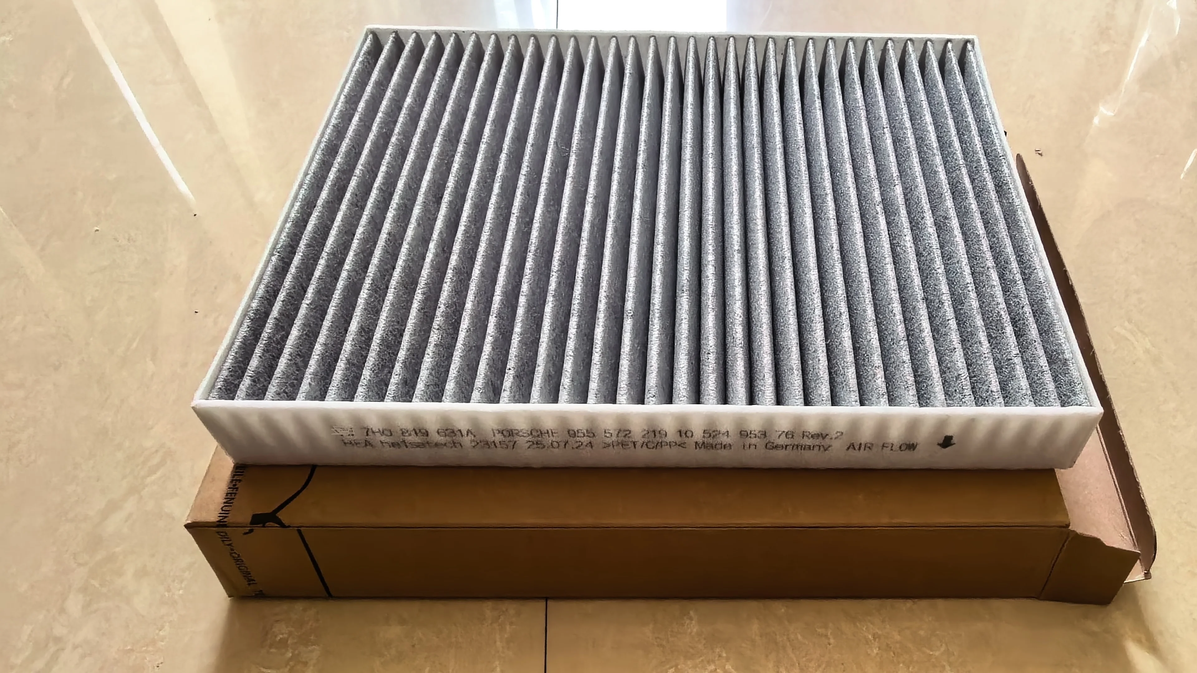 7H0819631A Car Interior Pollen Cabin Air Filter JZW819653E For Volkswagen VW Transporter T5 T6 Touareg 7L Multivan V Amarok X2