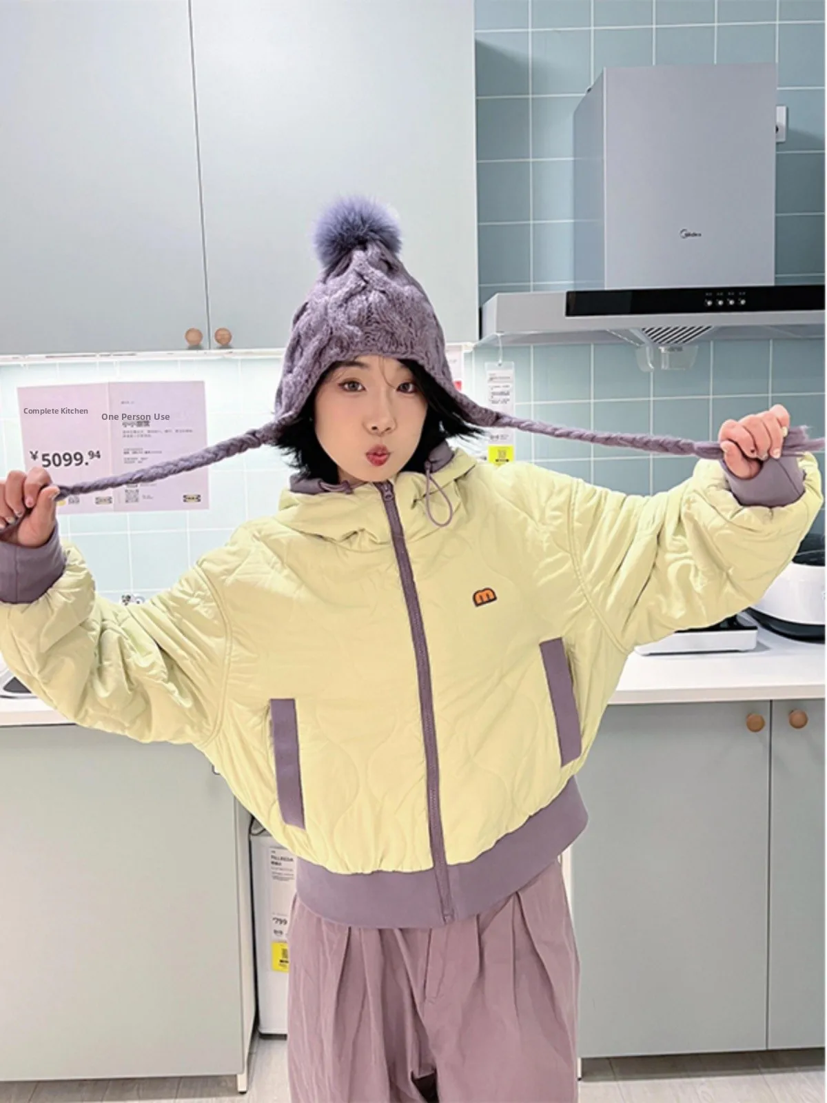 

Winter Thickened Warm Short Cotton Jacket Women's down Cotton Coat Color Block Style Korean Version Commute Style Zipper Closure