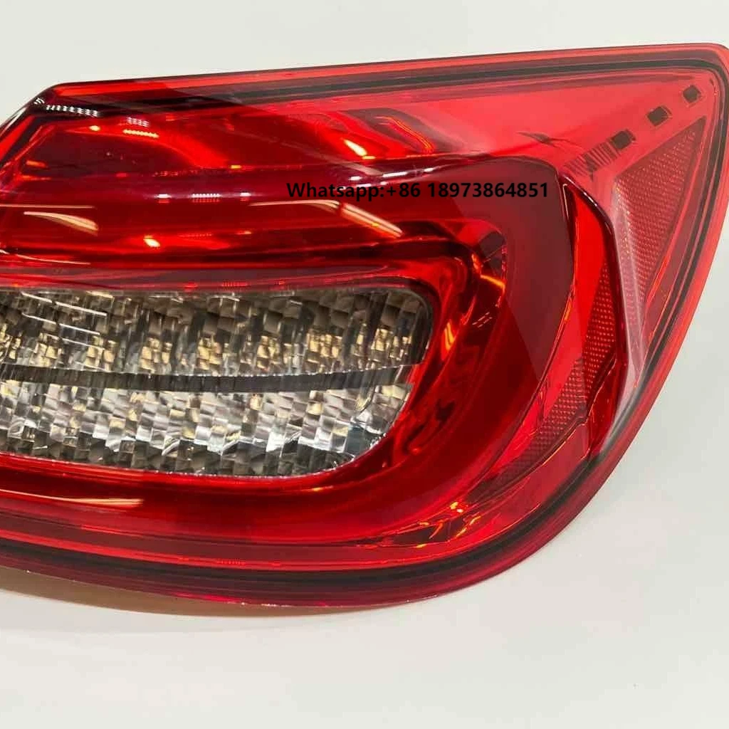 Luz trasera derecha para Maserati Quattroporte