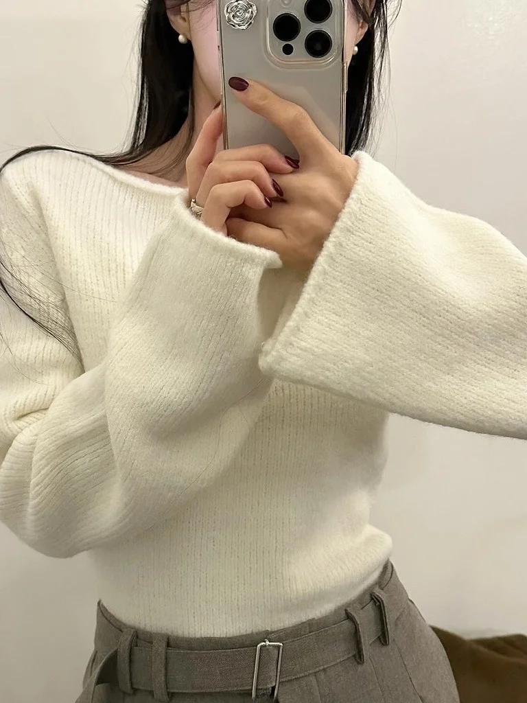 

Ele Chic Winter Knitwear Women's Sve Bell Design Sa Sweater Pure Desire Classy Top Quali Material Chinese Origin