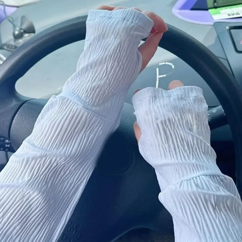 أكمام ذراع شمسية قابلة للتنفس للنساء يقودن ركوب الدراجات المرنة القفازات بدون إصبع للنشاط في الهواء الطلق