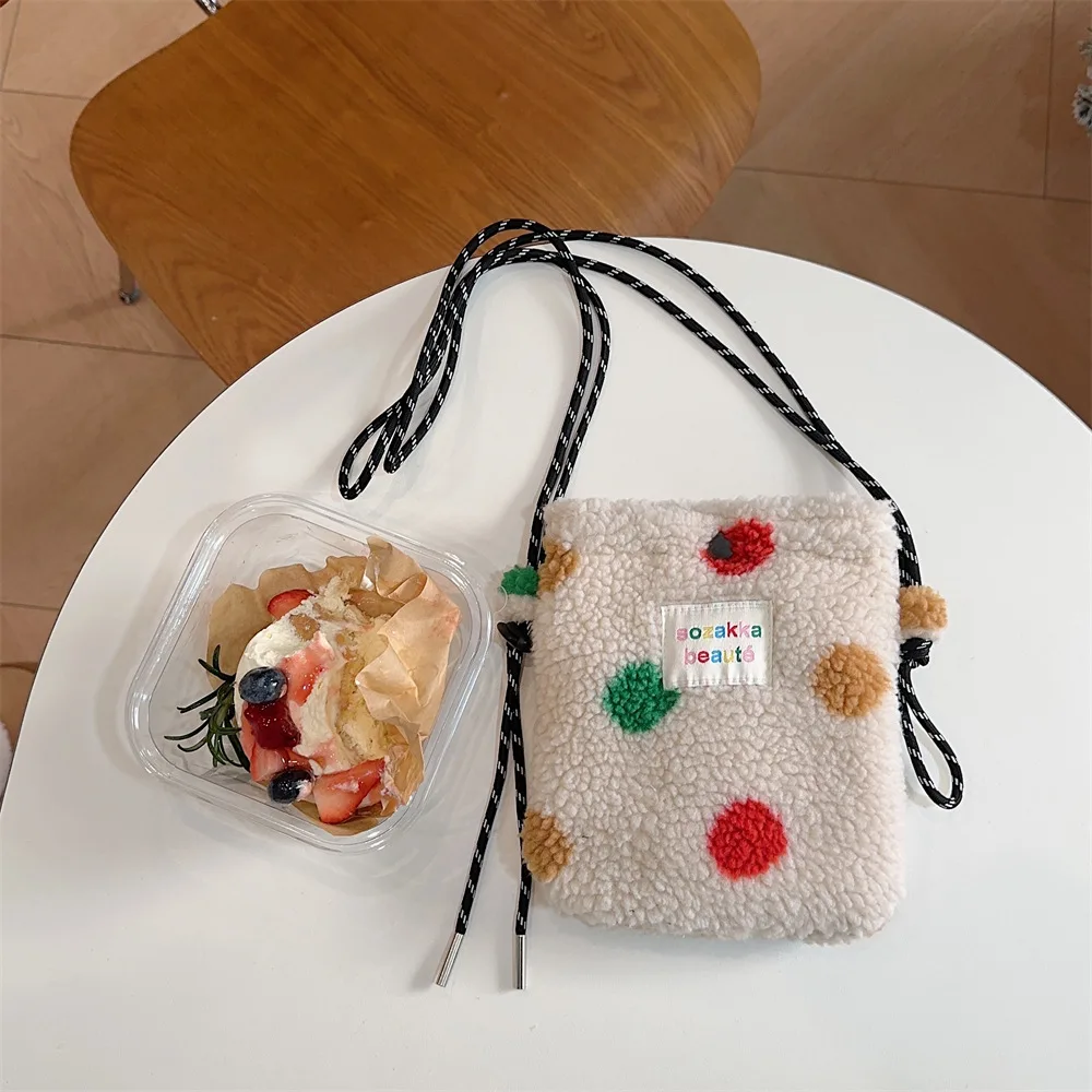 Neue Plüsch-Punkt-Umhängetaschen für Damen, niedliche rosa Umhängetasche, Handtasche, Geldbörsen, tragbare Handytasche – Detail 9