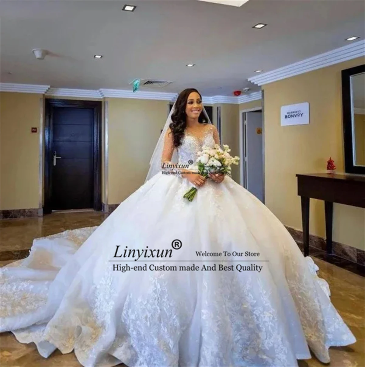 Luxury Muslim Wedding Dresses With Appliques Lace Long Sleeves Bridal Gowns Ball Gown Dubai Beaded Customized Vestido De Novia