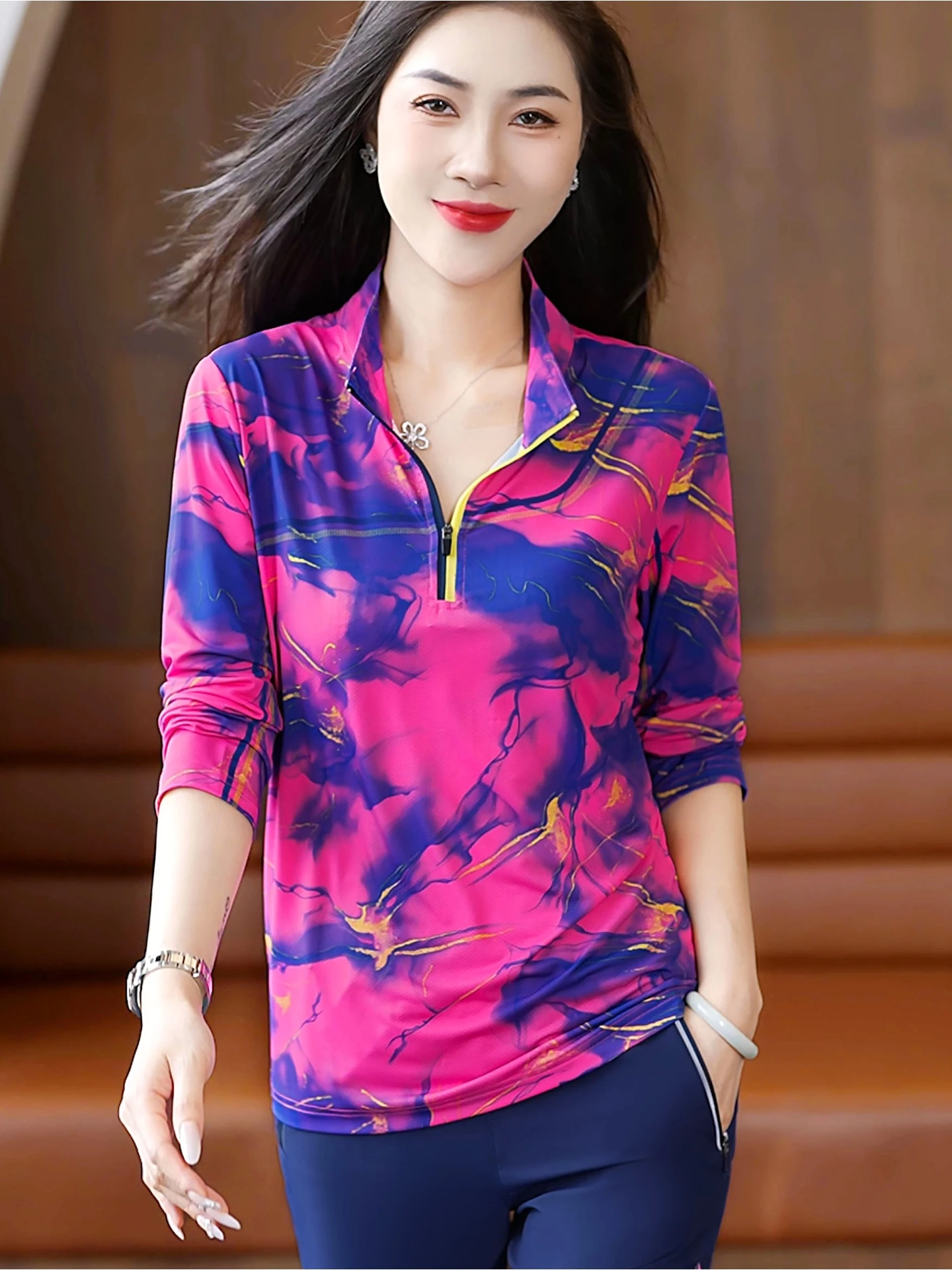 เสื้อยืดแขนยาวผ้าไหมน้ำแข็งลายพราง แห้งเร็ว บางเบา ระบายอากาศดี คอตั้ง สำหรับผู้หญิง ชุดออกกำลังกายกลางแจ้ง ผ้าโพลีเอสเตอร์...