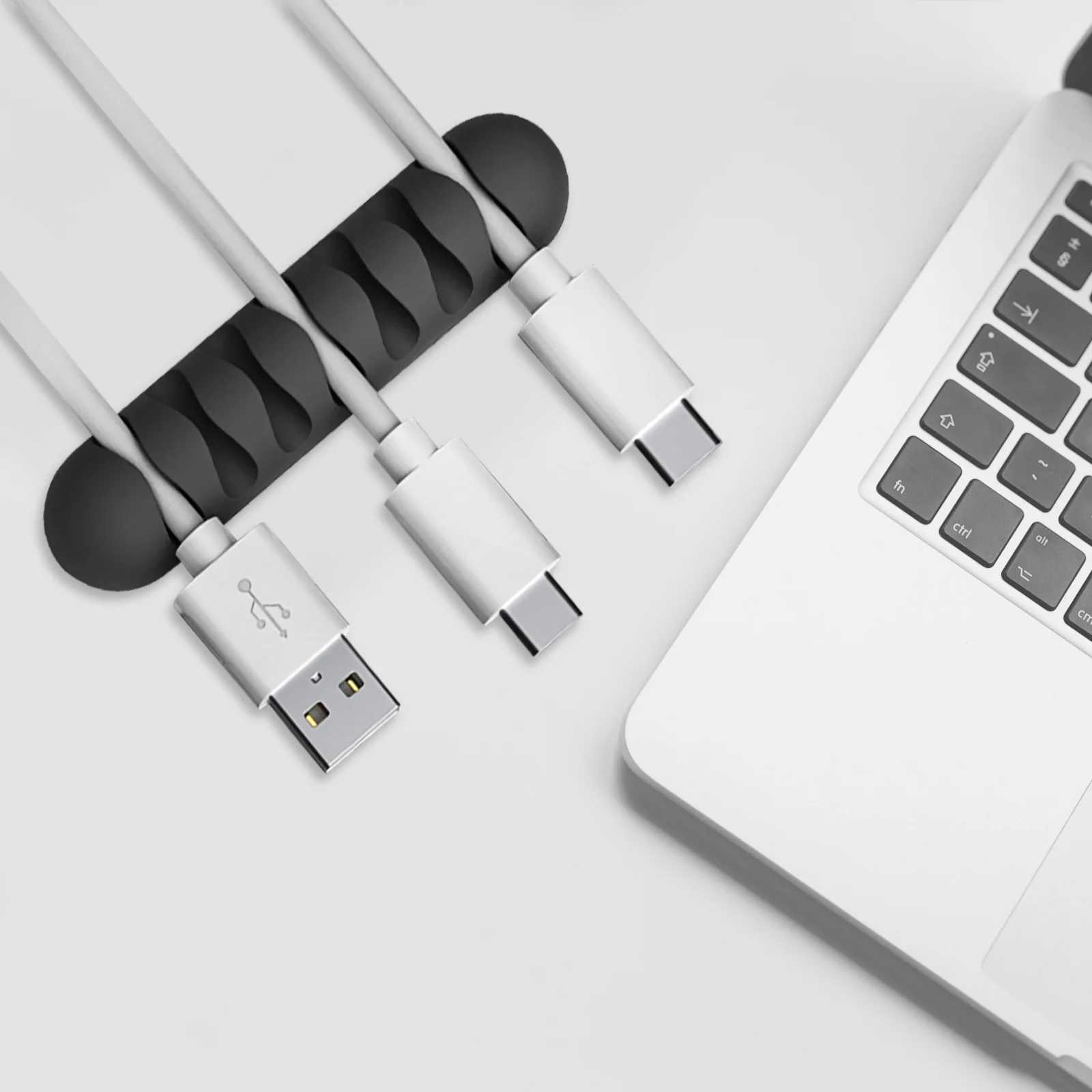 4 шт. прочные клейкие держатели для кабелей, практичный органайзер для проводов для домашнего офиса, органайзер для кабеля, инструменты для организации шнура