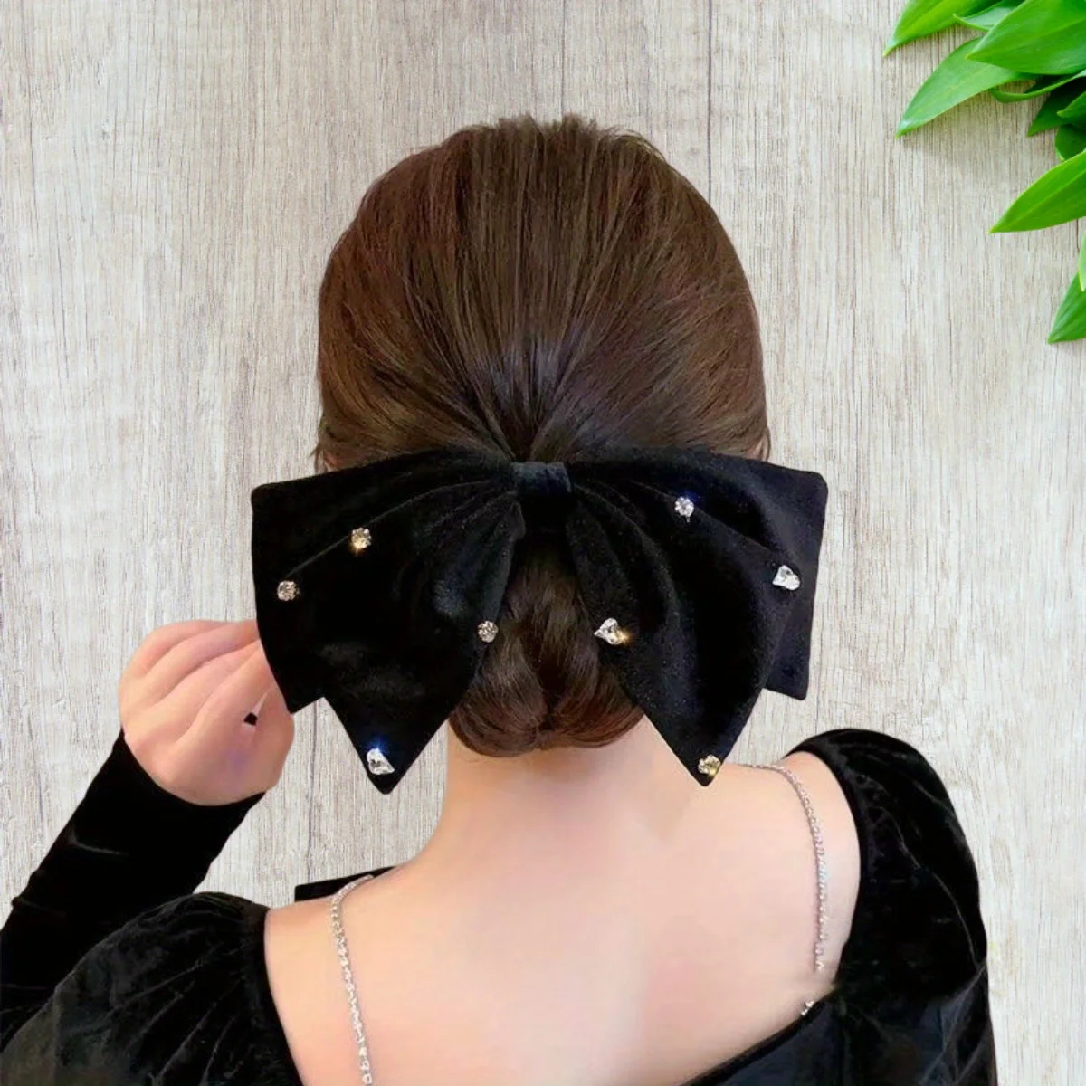 

Luxury Black Velvet Hair Bow with Rhinestone Love Symbol Non-Slip Barrettes for Women Girls Gift Ready