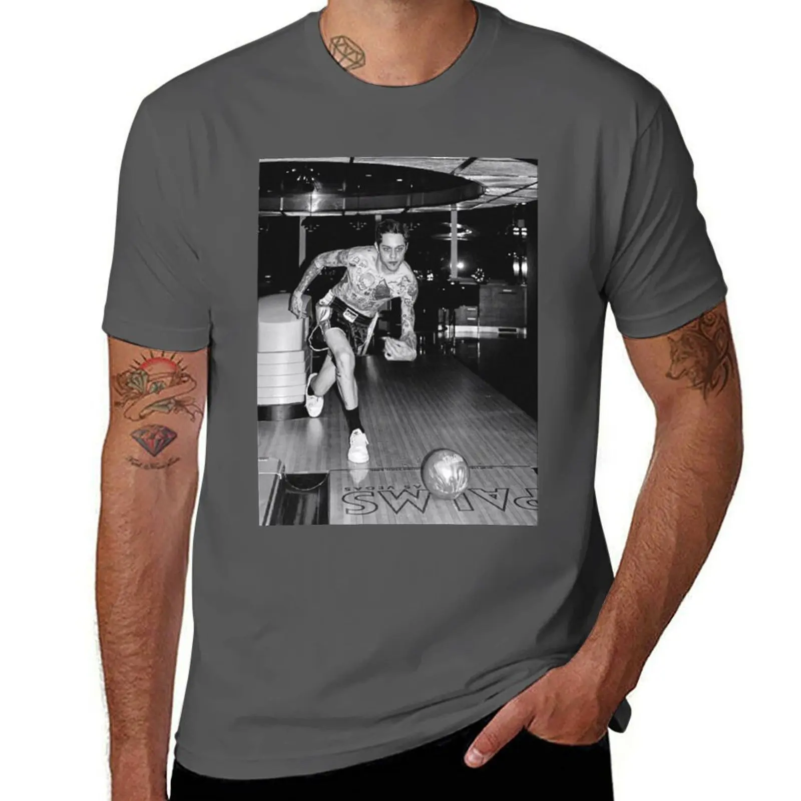 

Bowling pete Davidson T-Shirt Basic Casual Wear Short Sleeve Top
