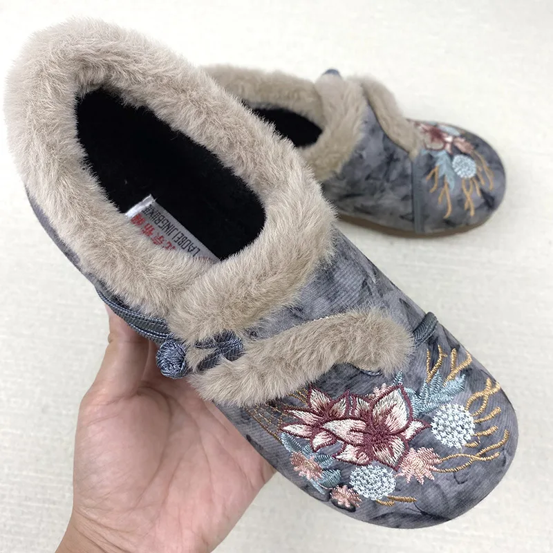 

Women Winter Fleece Lined Slippers Chinese Style Embroidered Footwear Plush Trimmed Slip-on Shoes Non-slip Soft Sole Comfortable