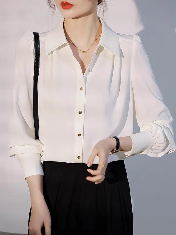 

Весна 2026: Женская модная белая блузка с длинным рукавом, свободного кроя, тонкая, универсальная, для повседневной носки, осень-зима, из мягкого шелка, оригинальный дизайн