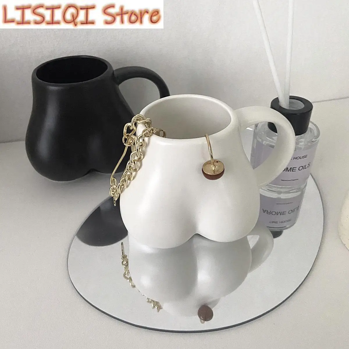 New Creative Ceramic Mug Milk Taste Butt Body Shape Nude Lovely Cup Handle Design Desktop Storage Home Decoration Coffee Cups