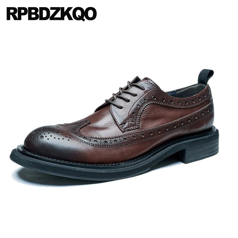 

Brown Lace Up Dress Elegant Shoes Real Leather Wingtip Designer Flats Brush Men Oxfords Round Toe Brogue Evening Derby Cowhide