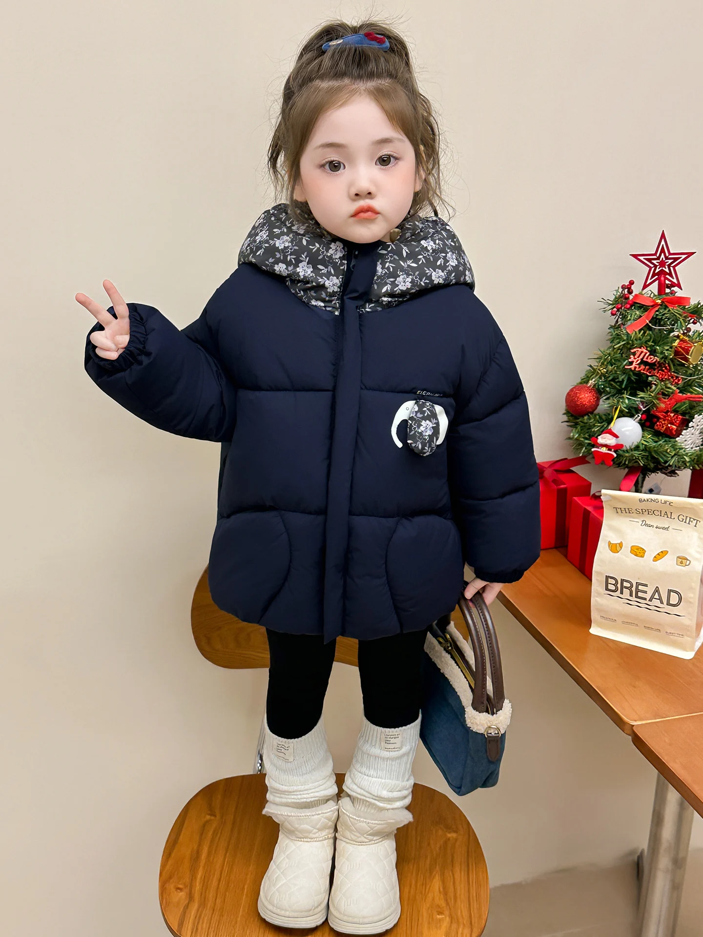 

Зимняя утепленная хлопковая куртка для девочек, теплая модная дутая куртка-пальто, детская верхняя одежда с утолщенными длинными рукавами на молнии