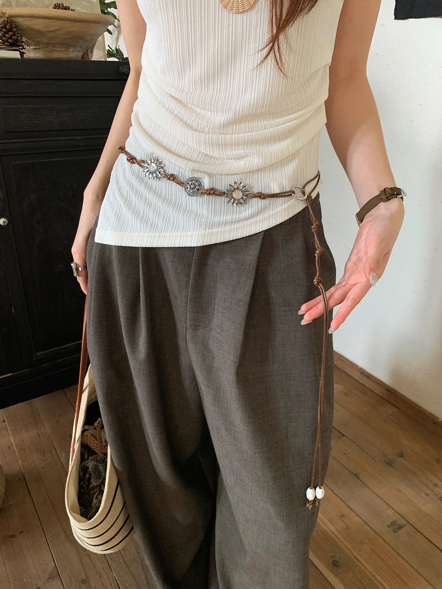 Vintage Old Money Style Sunflower Beaded Woven Waist Rope Women's High-End Personalized Waist Chain With Jeans Belt