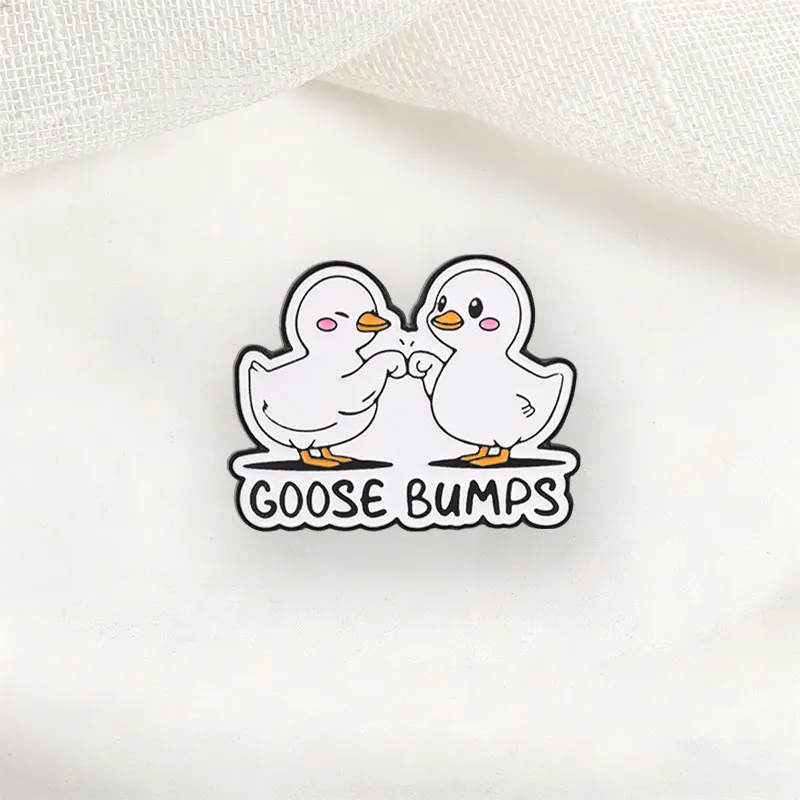 Lustiges Vogel-Fauststoß-Emaille-Abzeichen, Cartoon-Tier-Pin, Legierungsbrosche, Reversnadel, Rucksack-Schmuck, Geschenk für Freunde – Detail 6
