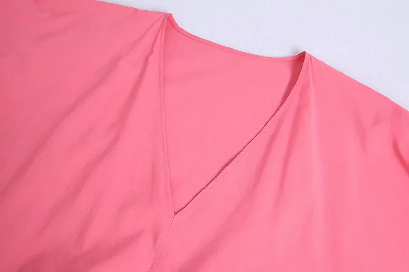 Vestido  Primavera Novo Estilo Csa Fena com Camadas em Camadas, Decote em V, Cintura Alta, Saia Longa em Linh...