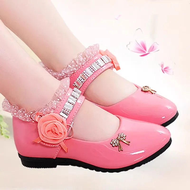 

Кожаная обувь для девочек. Туфли-бобы. Новинка 2023 года. Туфли принцессы на мягкой подошве для девочек. Весенне-осенние танцевальные туфли с водными бриллиантами и цветами.