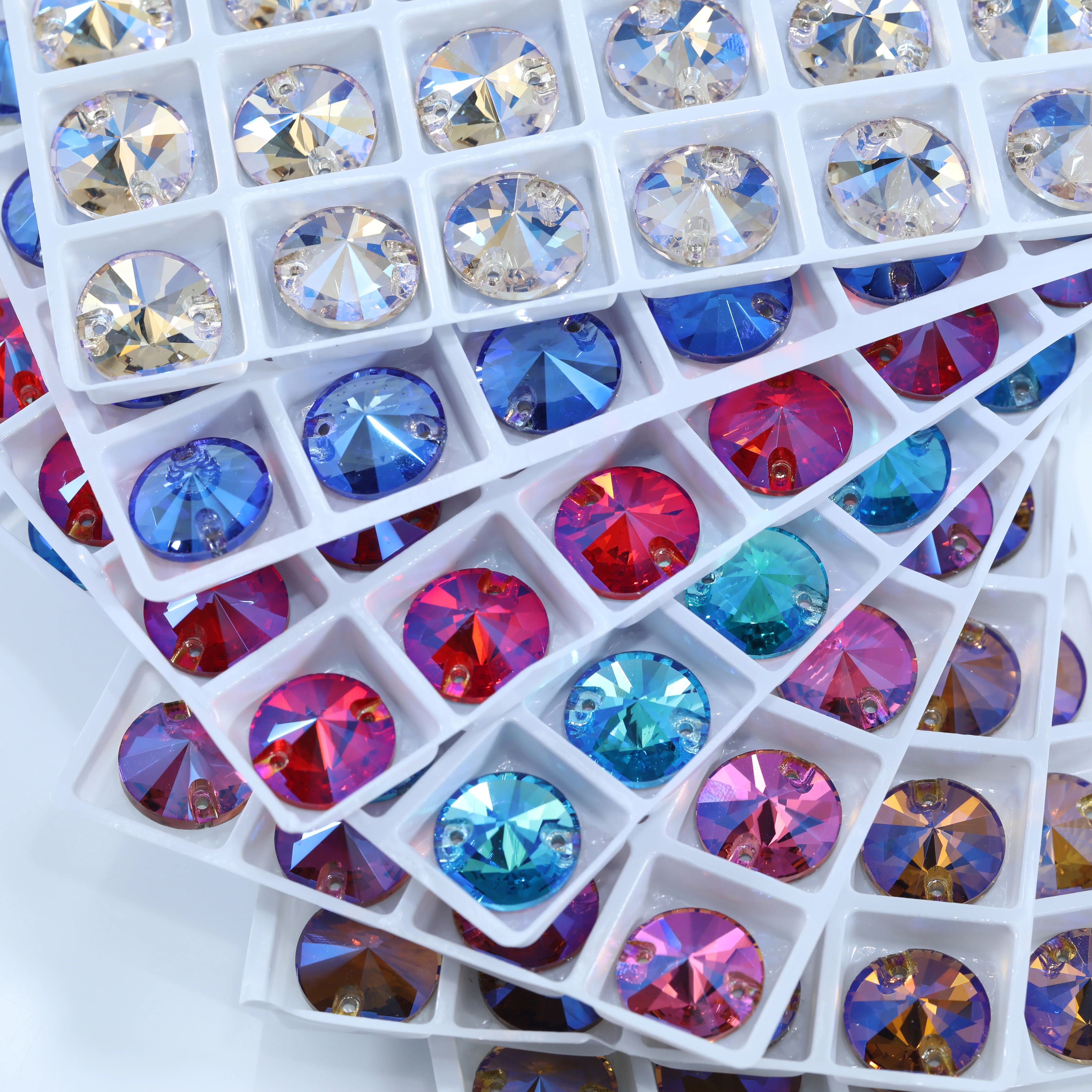Premium K9 Satelliten-Aufnähsteine mit Mondlicht-Glänzeffekt, Strass-Steine mit flacher Rückseite zum Aufnähen für Kleidung, Schuhe, Taschen, Tanzkleider – Detail 6