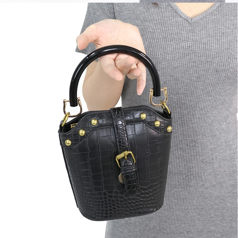 2/4Pcs U-shaped Plastic Bag Handle Acrylic Transparent Purse Frame Kiss Clasp Women Handbag Woven-bag Replace Bags Accessories