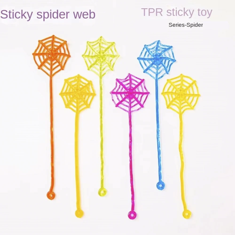 10-50 piezas divertidas y pegajosas de telaraña, decoraciones de recuerdo de fiesta complicadas, regalos de premio escolar para fiesta de cumpleaños para niños, recuerdos de fiesta