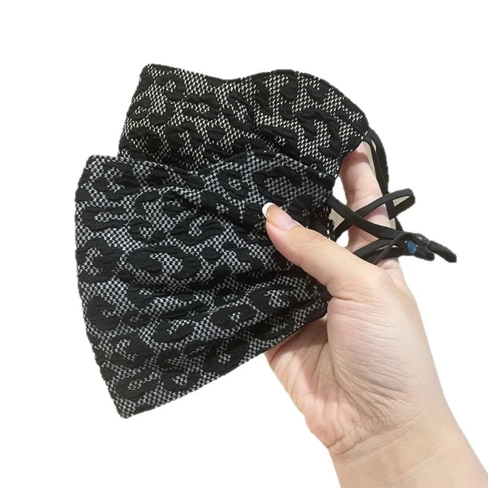 Nova estampa de leopardo máscara quente lavável respirável máscara facial à prova de poeira sexy facial gini outono e inverno