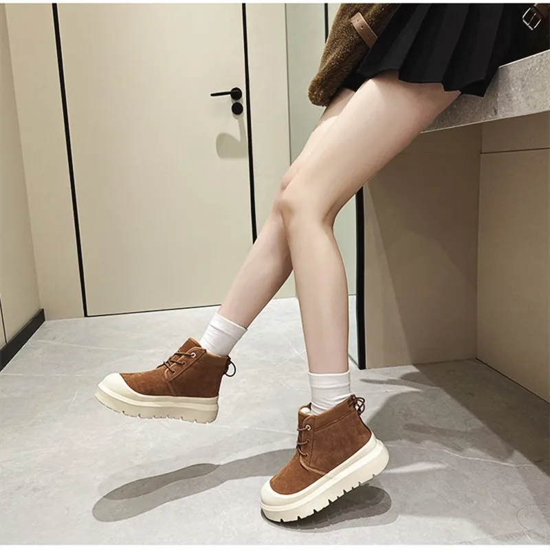 Women\'s Winter Boots 2024 New Leather Women\'s Sneakers Boots Fur Lace-up Lambswool Snow Boots Women Platform