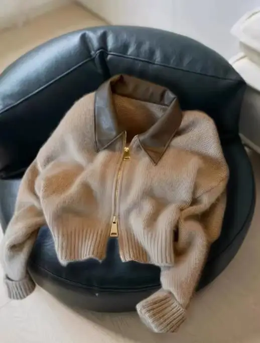 

2025 Autumn and Winter New Fashionable Collar Leather Splicing Zipper Slim Short Women's Solid Color Knitted Sweater Coat